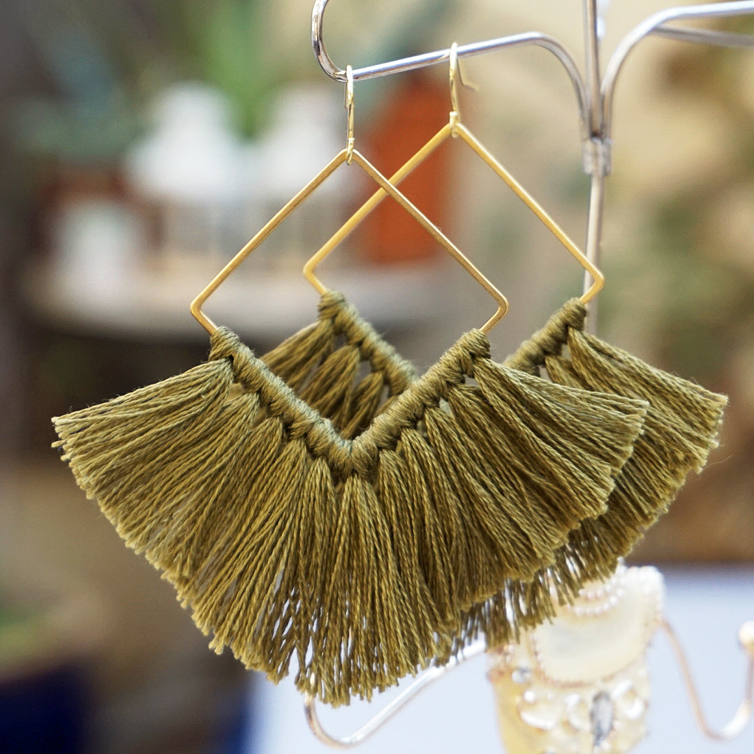 Flamenco Gold & Olive Tassel