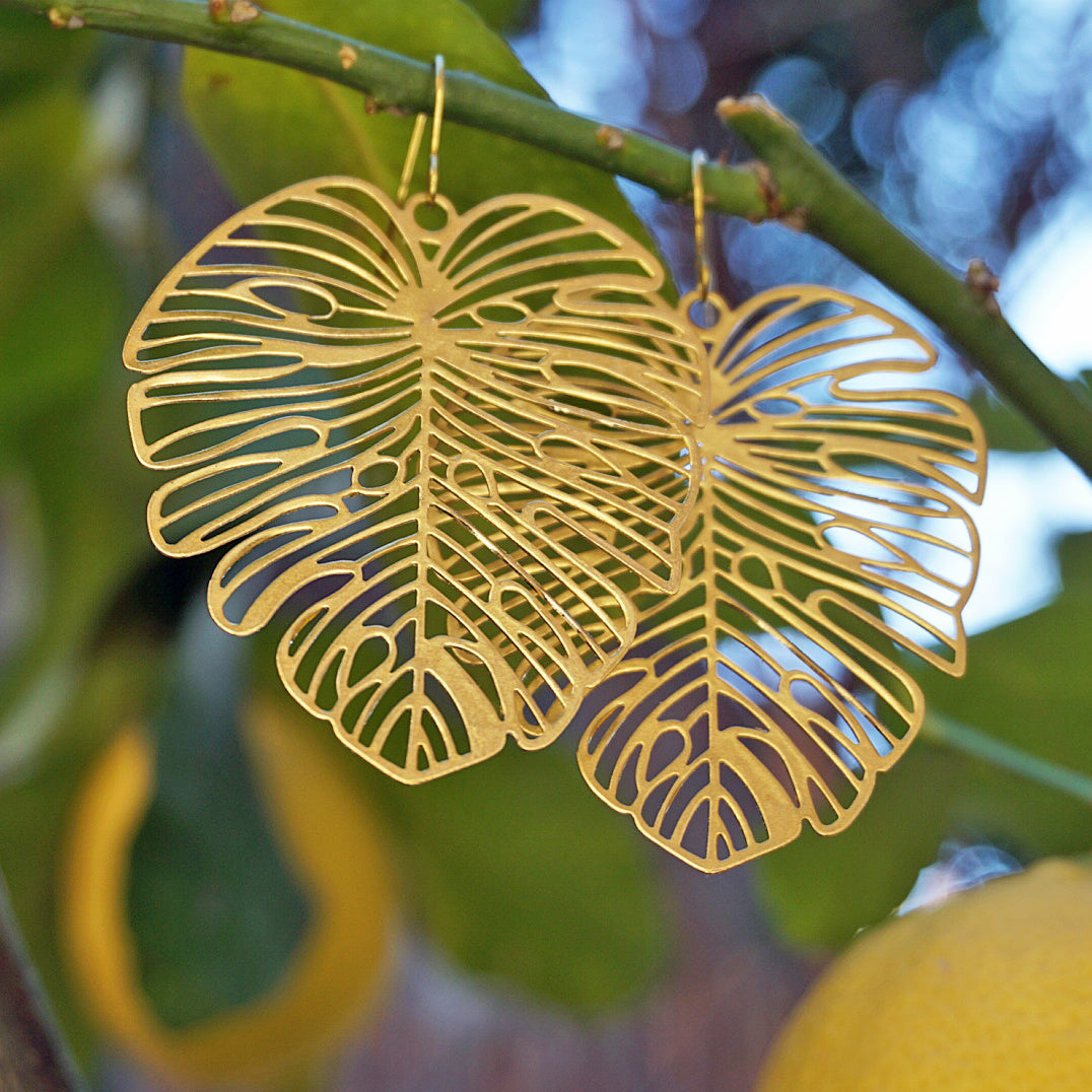 Golden Monstera Leaf Delicate Dangle