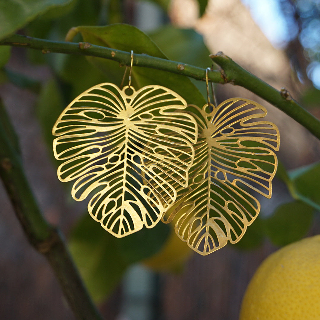 Golden Monstera Leaf Delicate Dangle